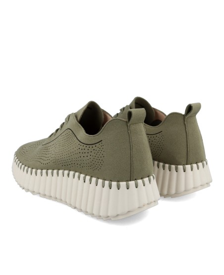 Women's Walk & Fly die-cut trainer 1000 AH-9634 A4