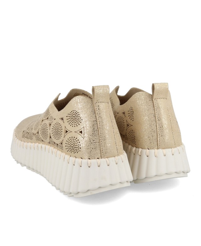 Mocasín metalizado Walk & Fly Frida AH-9936G A5 Mocasín metalizado Walk & Fly Frida AH-9936G A5