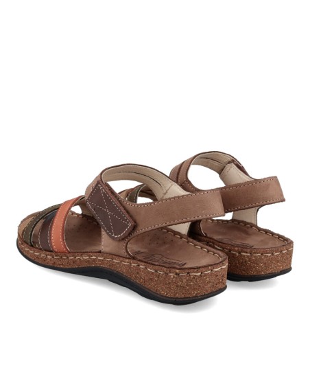 Brown sandals Walk & Fly Mediterraneo 3861 43170 A3