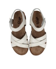 Walk & Fly San Telmo 8352 50720 A5 white sandals