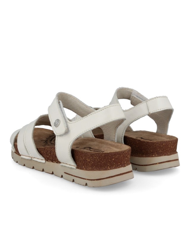 Walk & Fly San Telmo 8352 50720 A5 white sandals
