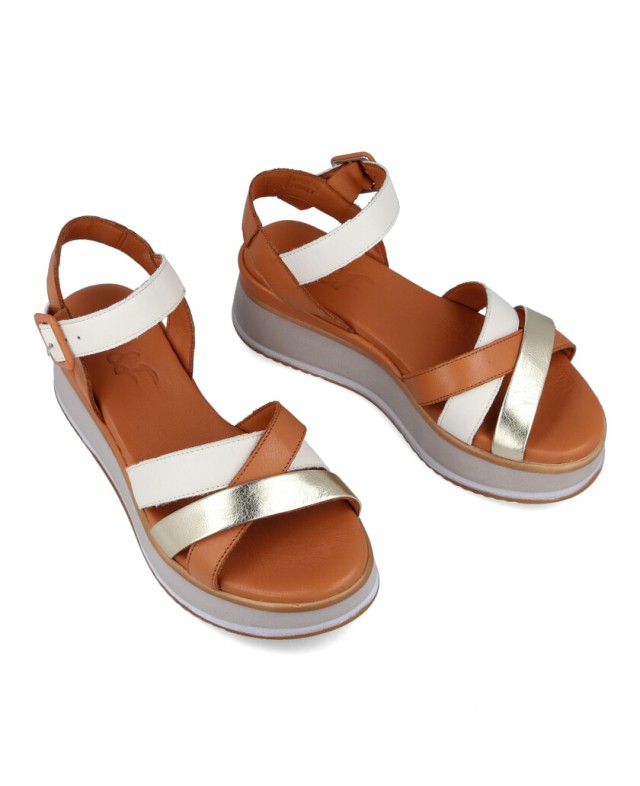 Sandalia con plataforma W&F C35-42-22229-416 A4 Sandalia con plataforma W&F C35-42-22229-416 A4