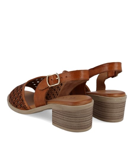 W&F E21-216-1 A4 die cut leather sandal