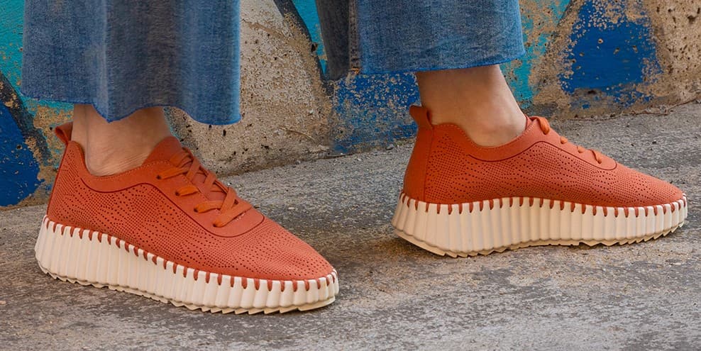 W&F